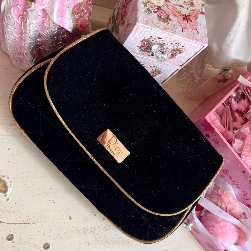 Dior makeup bag - Picture 2 of 4